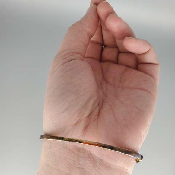 Single Bangle Navy Marquise Stones- Damaged/ Fair/ Acceptable - Picture 3 of 13